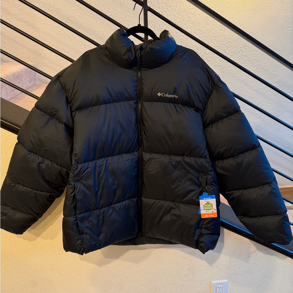 Columbia Men’s XXL Black Puffer Jacket